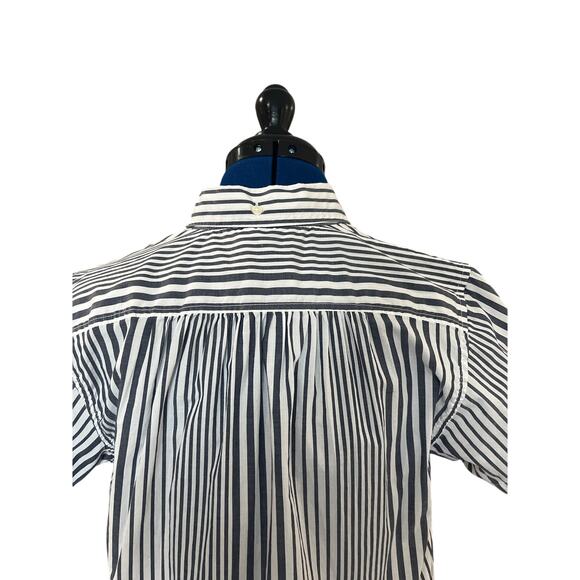 J.Crew Classic Collared Short Sleeve Button Up Size S Preppy Casual Minimalist - Picture 5 of 10